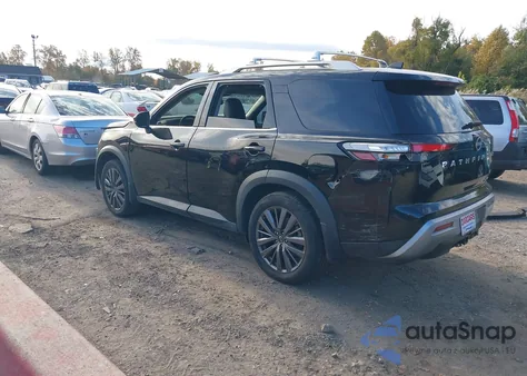 2022 Nissan Pathfinder Sl 4Wd z USA, uszkodzony, nr VIN 5N1DR3CD9NC204420